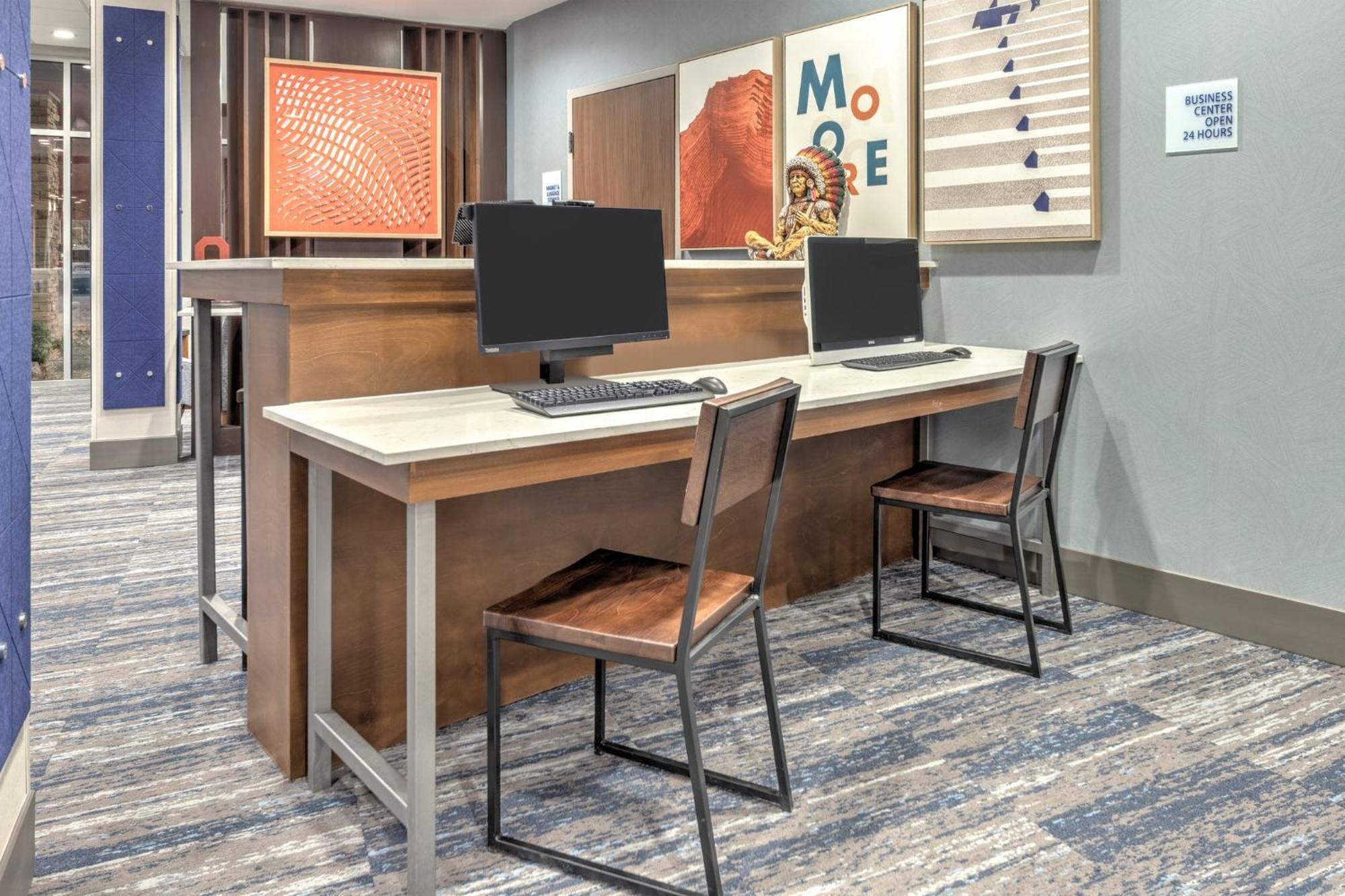 Holiday Inn Express & Suites Moore By Ihg Exteriér fotografie
